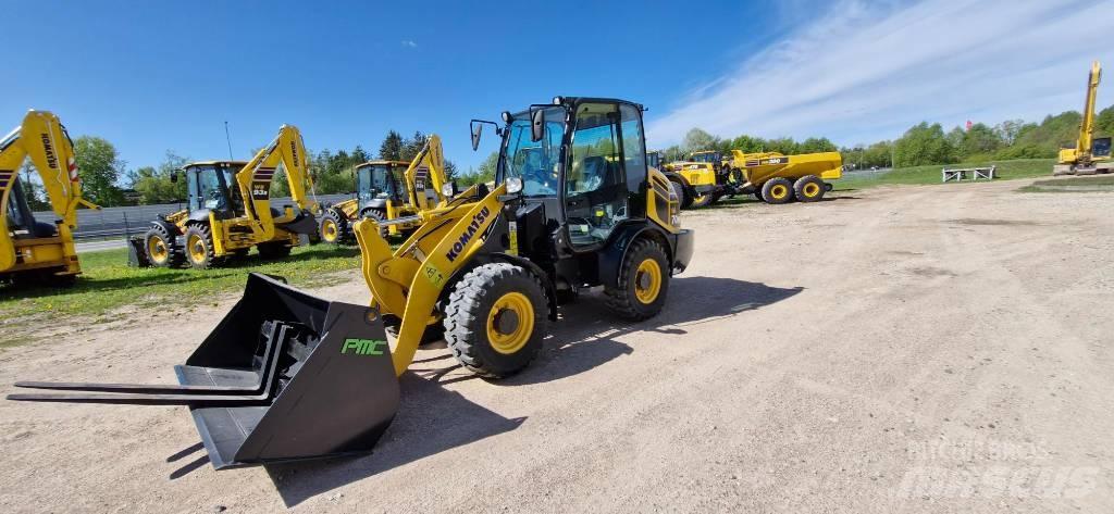 Komatsu WA 70 Carregadeiras de rodas