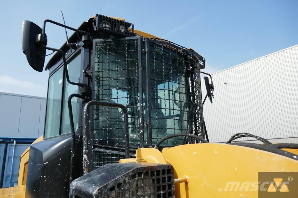 CAT Cab guards Cabines e interior