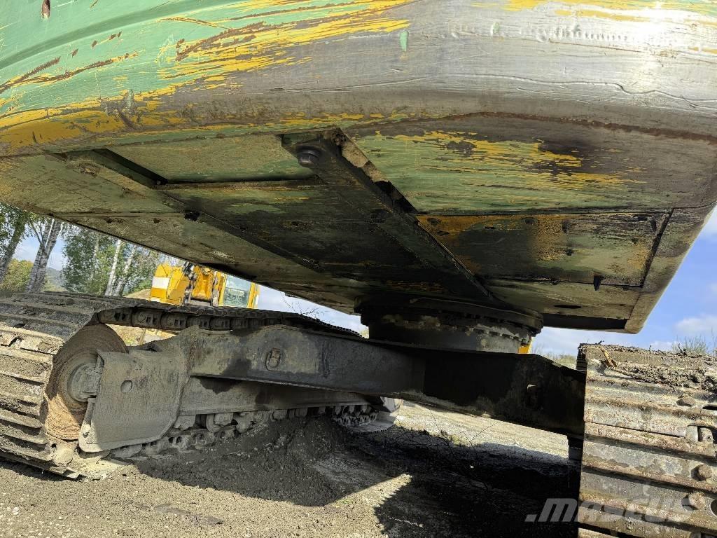 Komatsu PC 240 NLC-8 Escavadeiras de esteiras