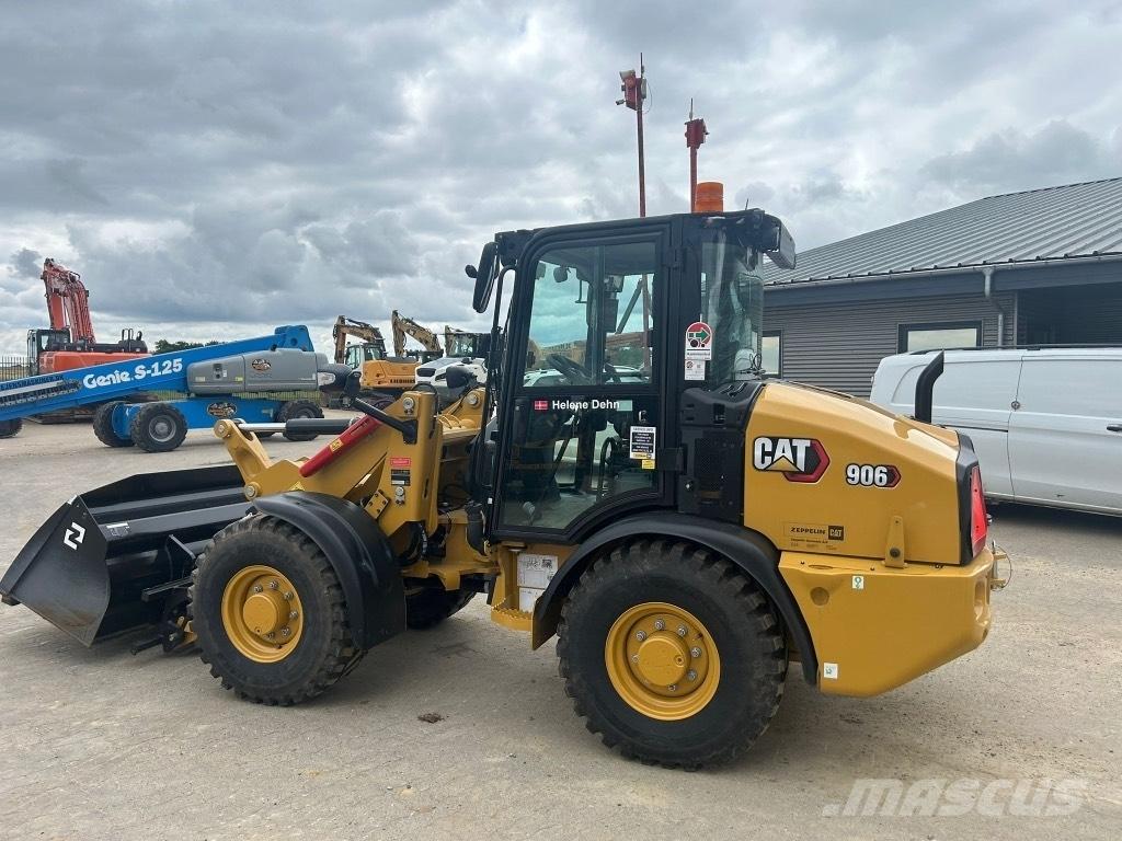 CAT 906 Carregadeiras de rodas