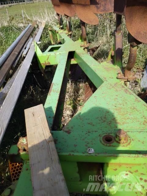 Dowdeswell DP100S Charruas reversíveis