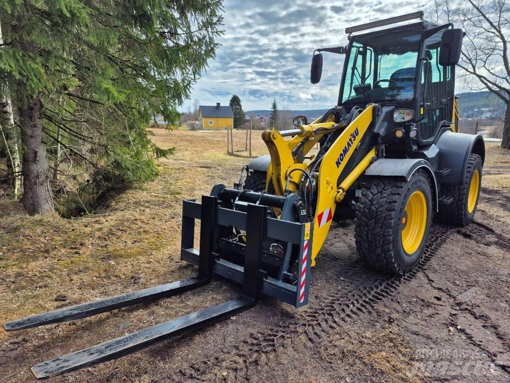 Komatsu WA 100 M Carregadeiras de rodas
