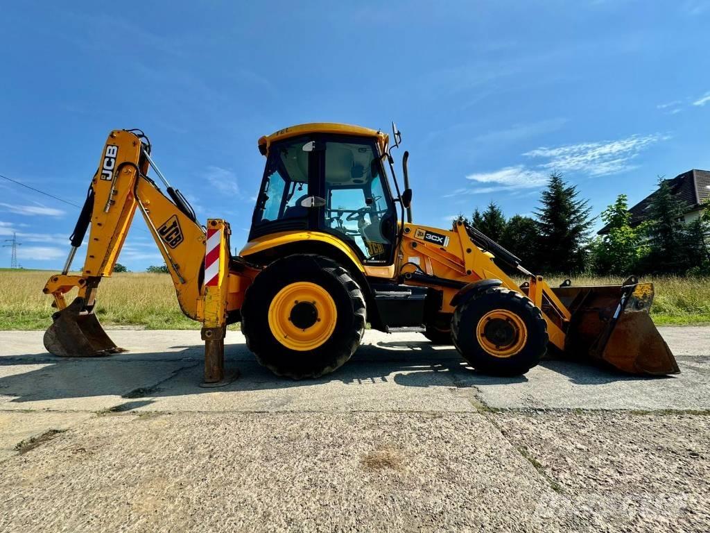 JCB 3 CX Retroescavadeiras