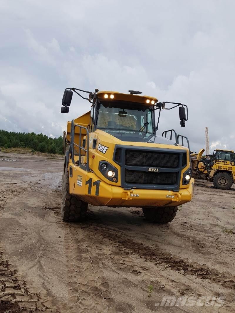Bell B30 E Caminhões articulados