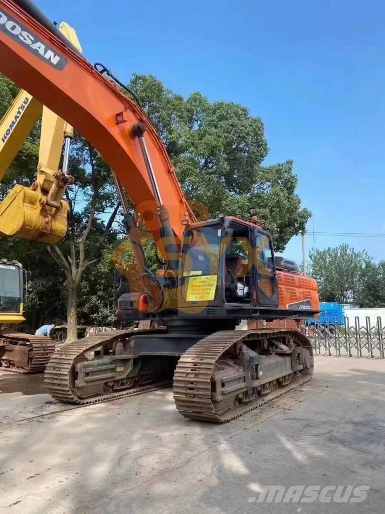Doosan DX530 LC Escavadeiras de esteiras