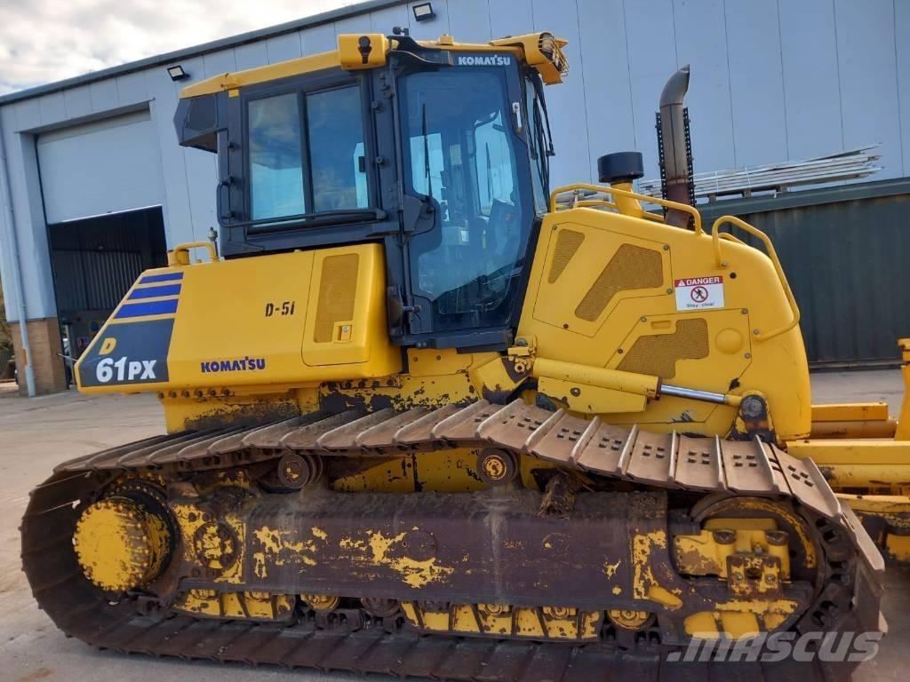 Komatsu D61PX-24 Dozers - Tratores rastos