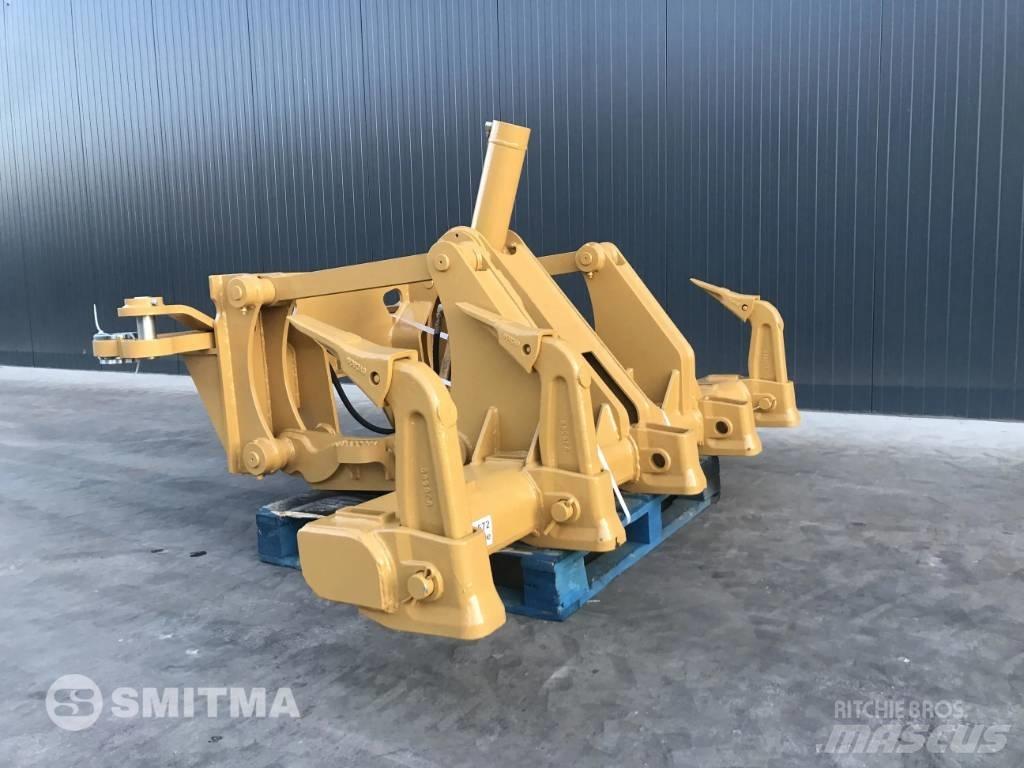 CAT 120M Escarificadores
