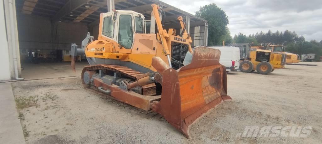 Liebherr PR 744 L Dozers - Tratores rastos