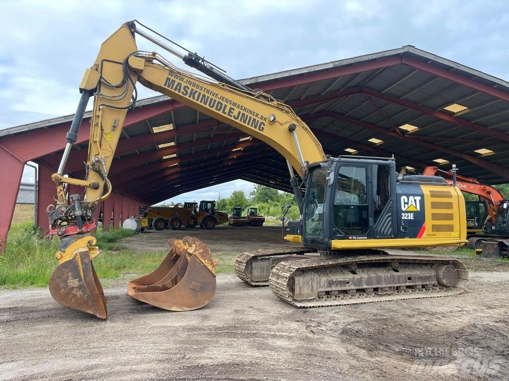 CAT 323 EL Escavadeiras de esteiras