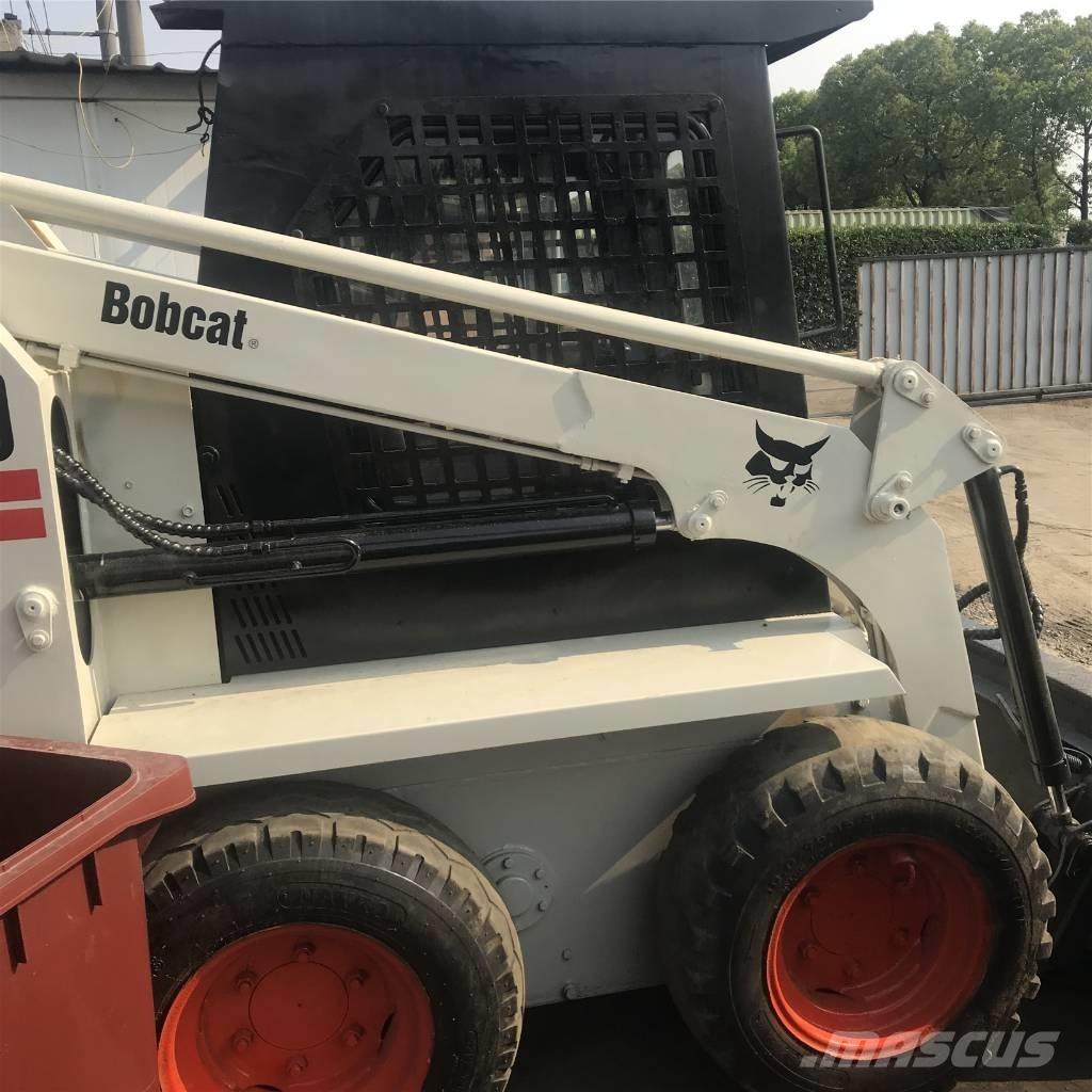 Bobcat S130 Minicarregadeiras