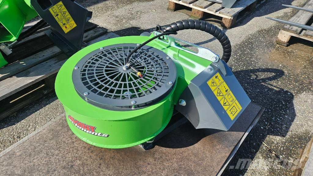 Avant Lövblås Minicarregadeiras