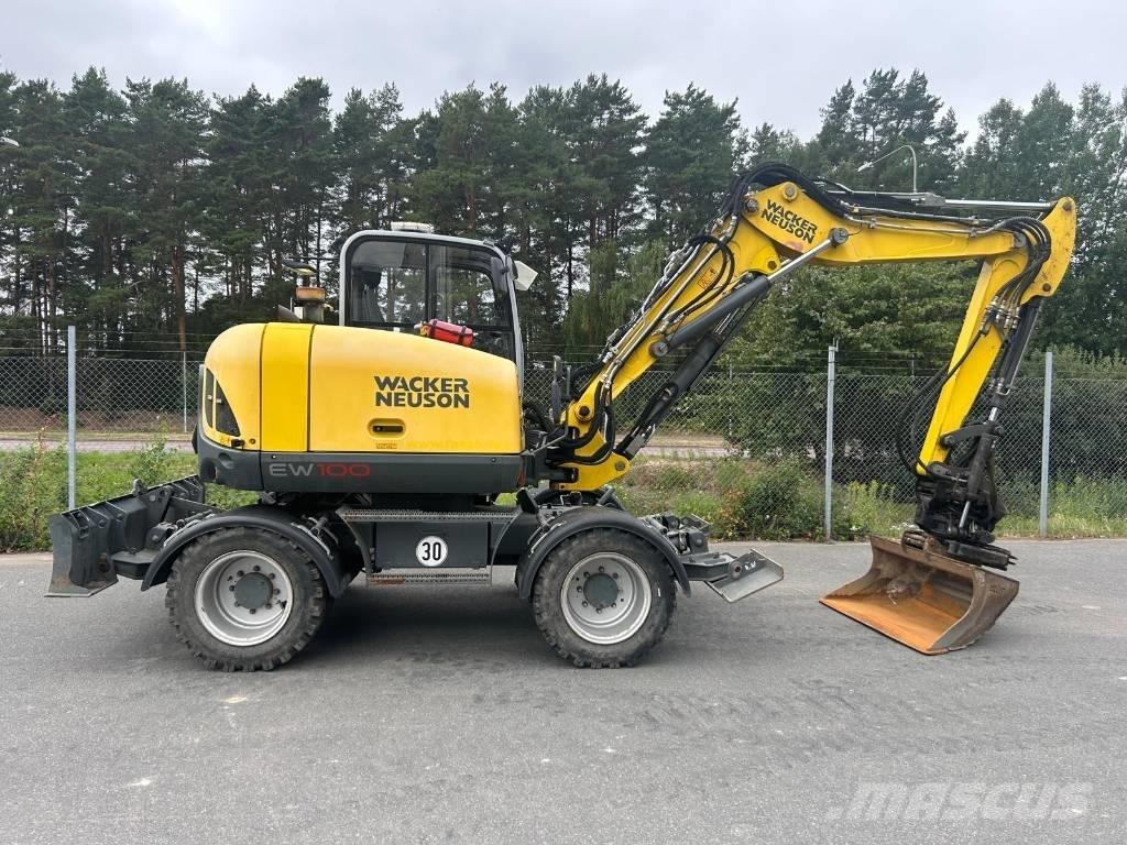 Wacker Neuson EW100 Escavadoras de rodas