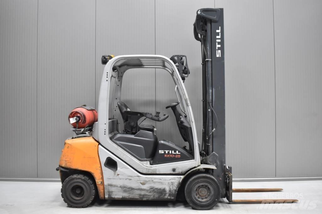 Still RX 70-25 T Empilhadores a gás