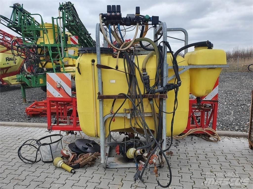 Rau Krobath CX10 Pulverizadores rebocados