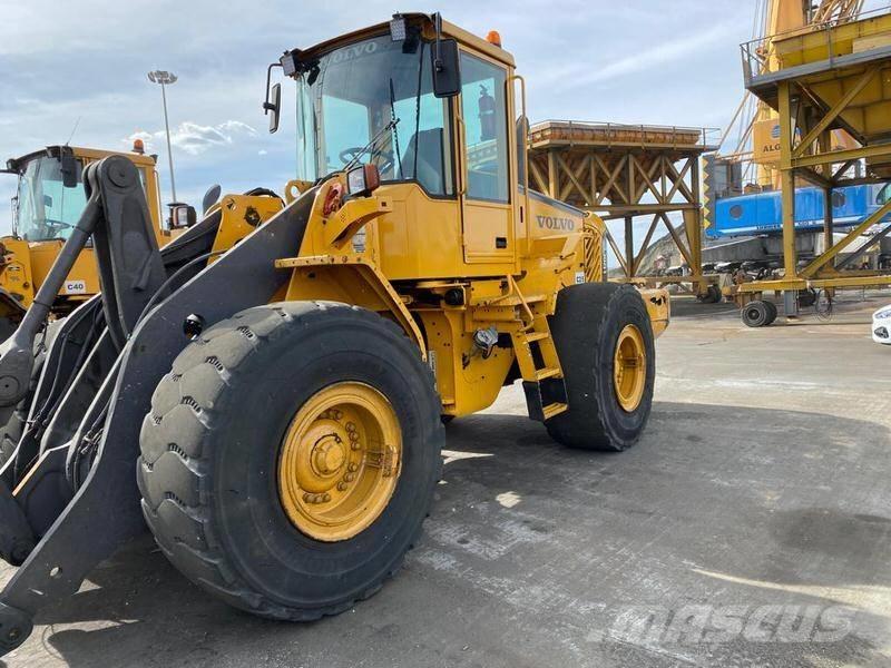 Volvo L 120 E Carregadeiras de rodas