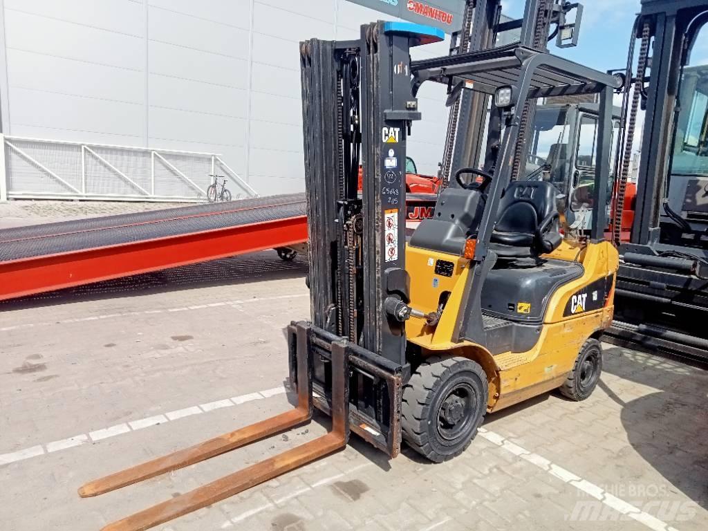 CAT GP 18 NT Empilhadores a gás