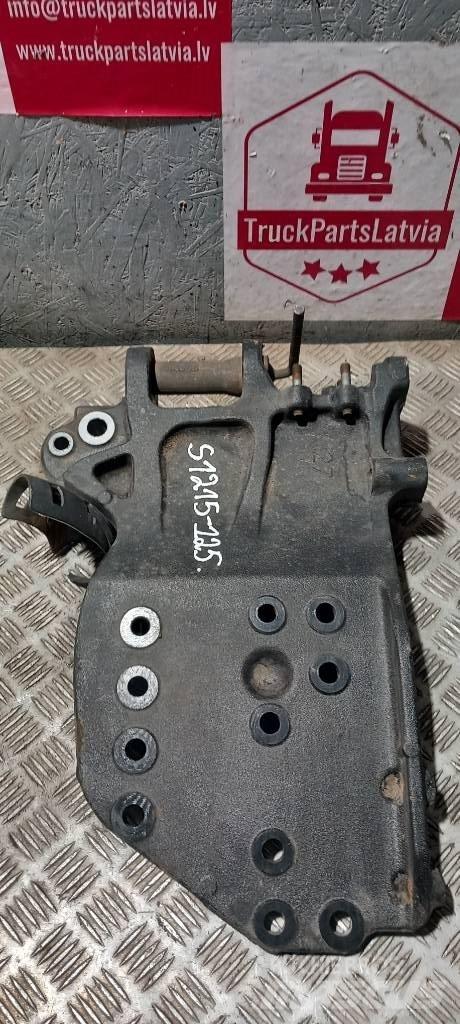 Scania R440  1846827 Chassis e suspensões