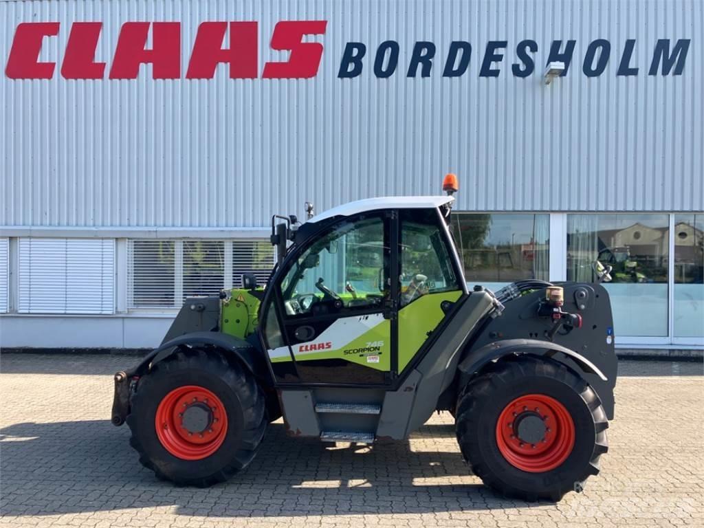 CLAAS SCORPION 746 Manipulador telescópico