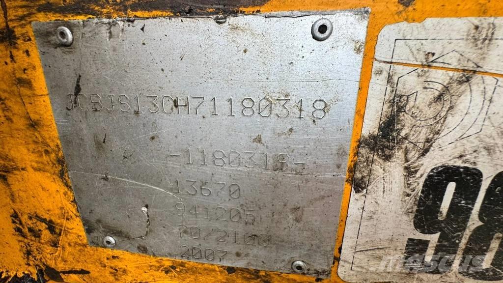 JCB JS 130 LC + JAK300 Escavadeiras de esteiras