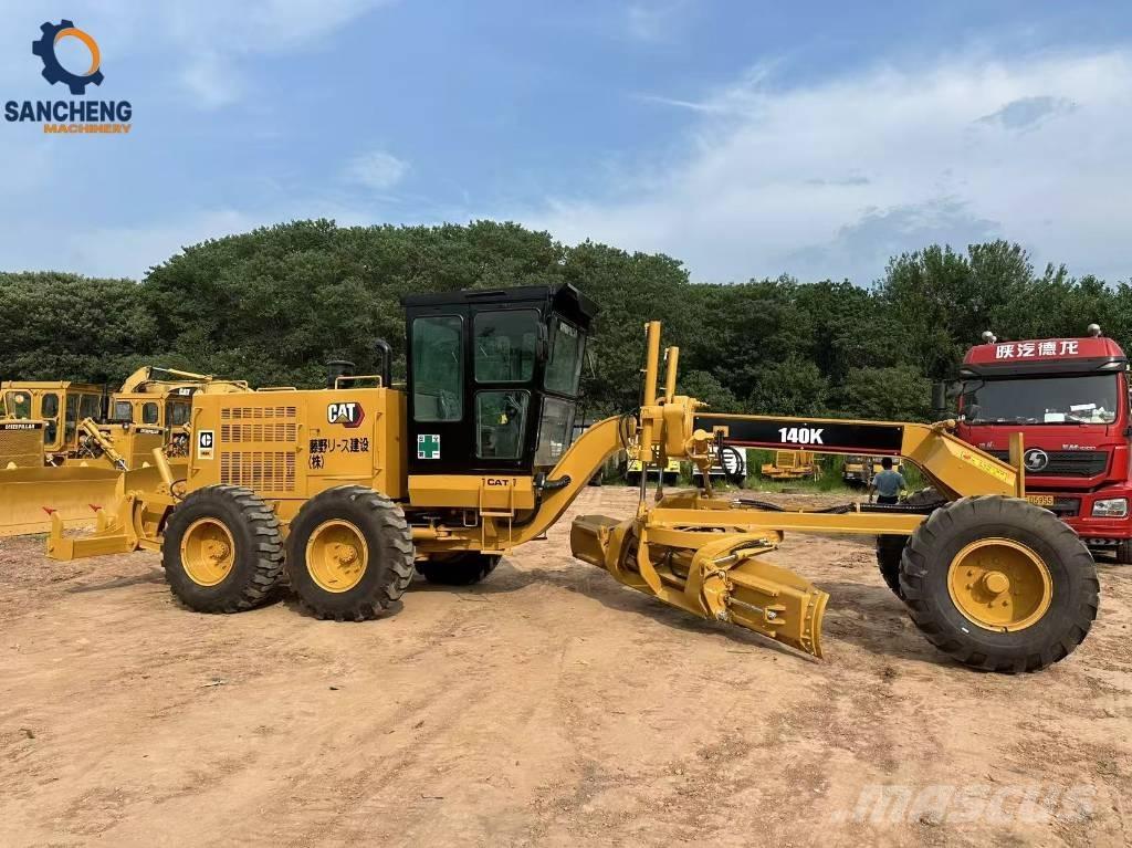 CAT 140K Motoniveladoras