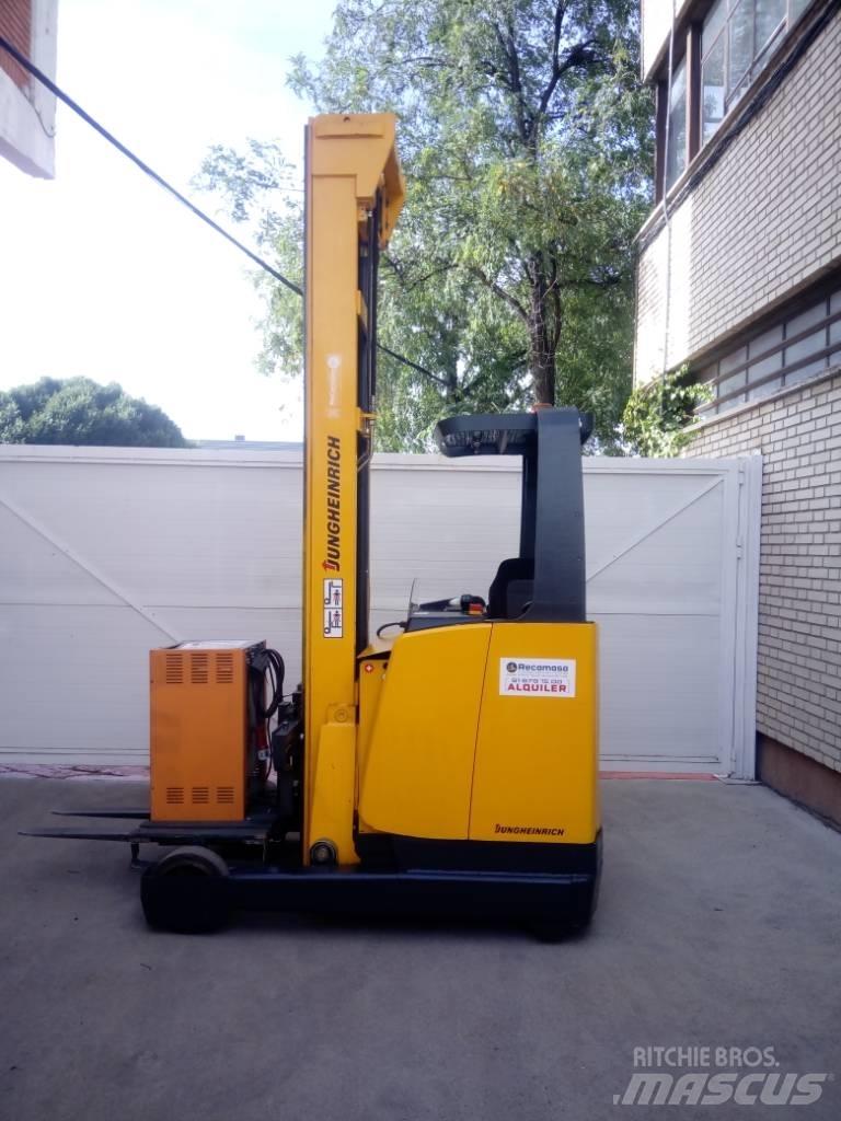Jungheinrich ETV 220 Empilhadores Elevadores