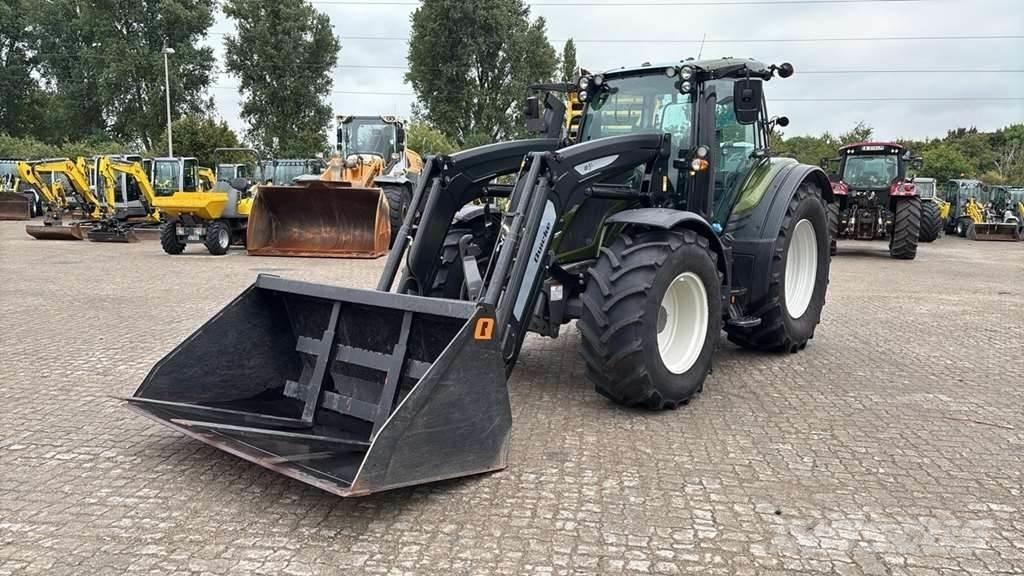 Valtra N175 Tratores Agrícolas usados