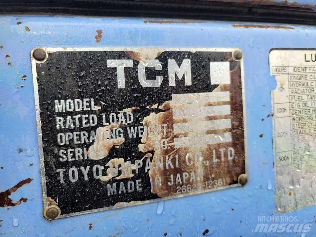 TCM 806 Carregadeiras de rodas