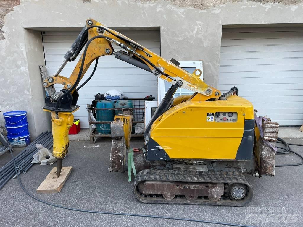 Brokk 180 Miniescavadeiras