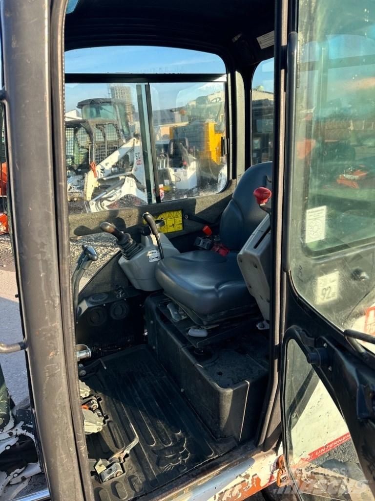 Bobcat E 16 Miniescavadeiras