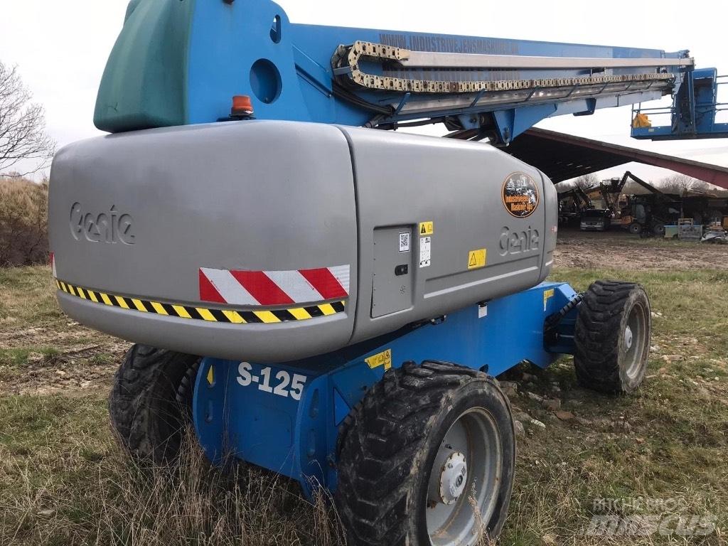 Genie S 125 Elevadores braços Telescópicos