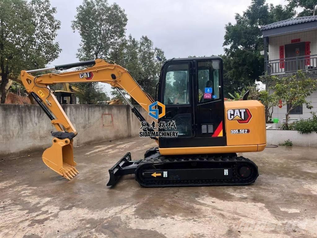 CAT 305.5E2 Escavadeiras de esteiras