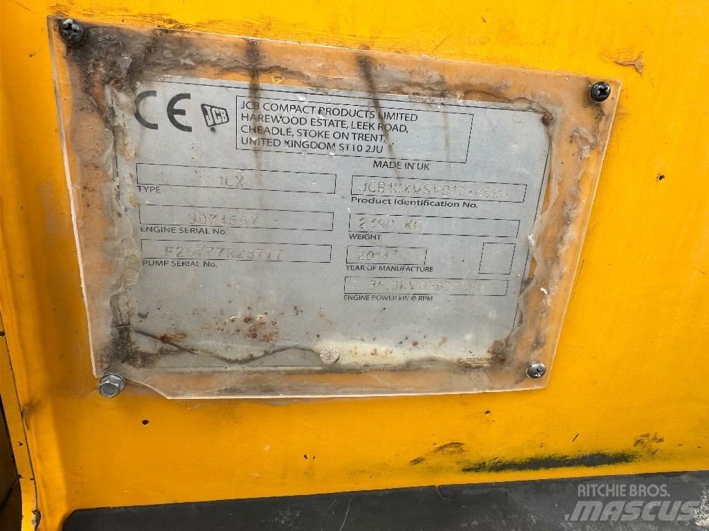 JCB 1 CX Retroescavadeiras