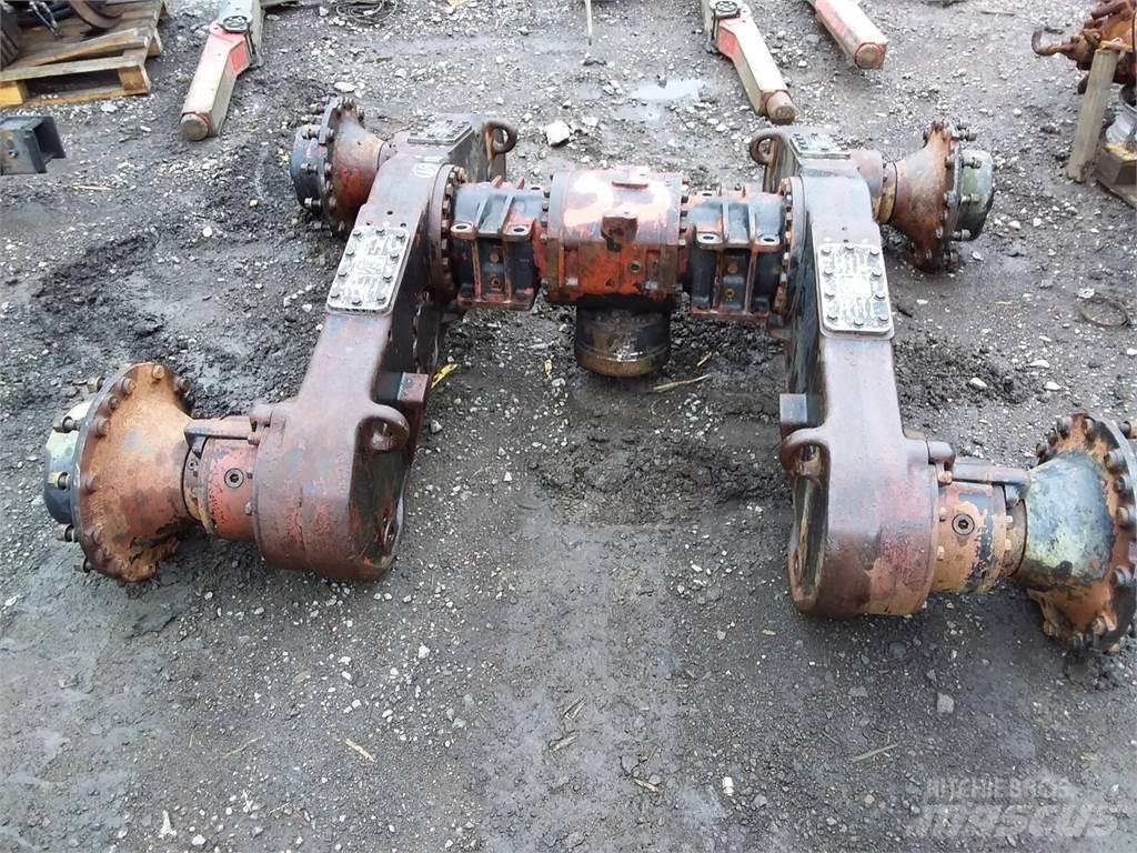 Valmet 901 Transmissăo