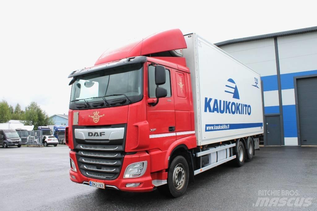 DAF XF530 6X2 FAS Caminhões caixa temperatura controlada