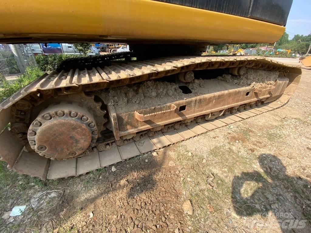 CAT 324D Escavadeiras de esteiras