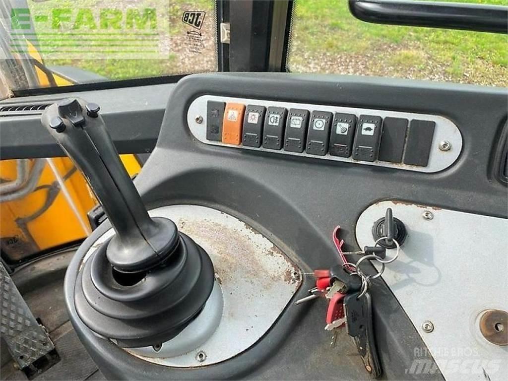JCB 426e agri ht Miniescavadeiras