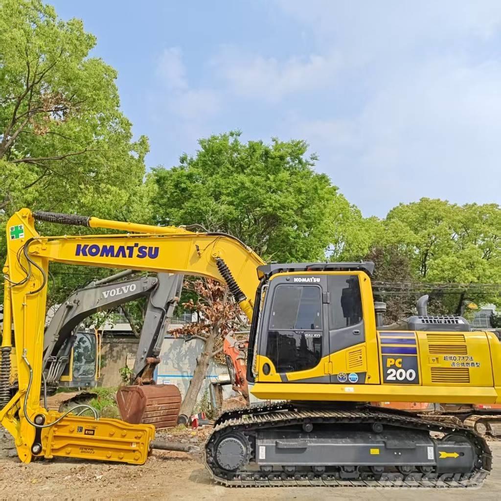 Komatsu PC 200-8 Escavadeiras de esteiras