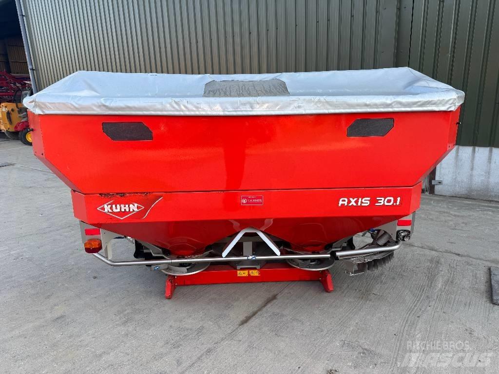 Kuhn Axis 30.1 W Espalhadores de minério