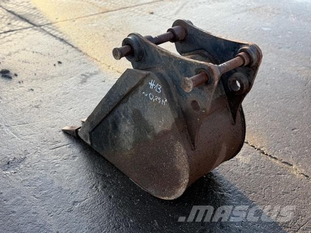 JCB ŁYŻKA UŻYWANA Retroescavadoras