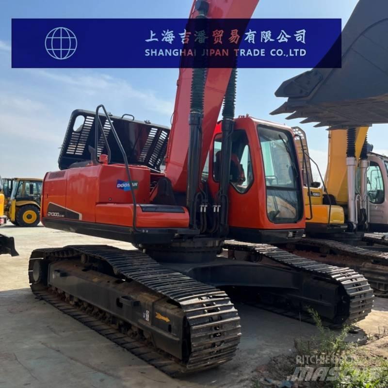 Doosan DX 300 Escavadeiras de esteiras
