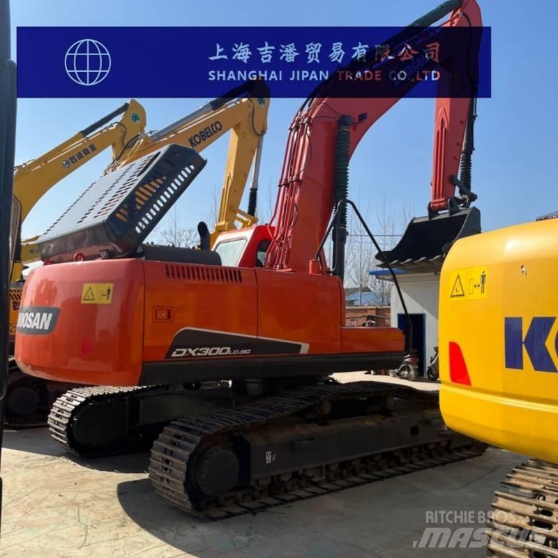 Doosan DX 300 Escavadeiras de esteiras