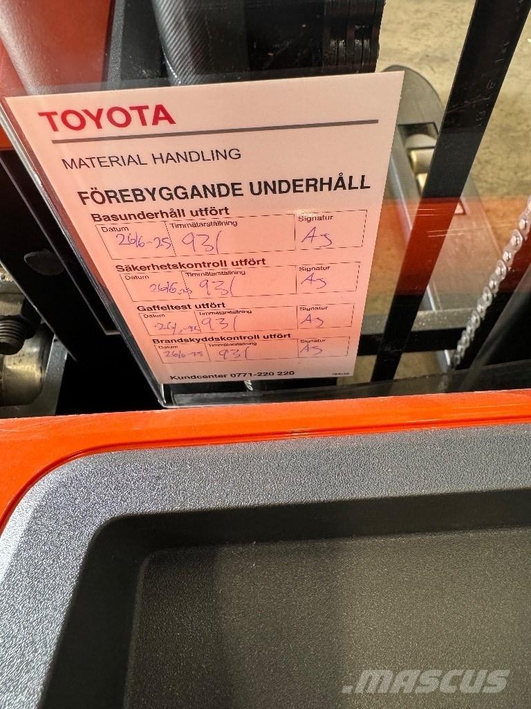 Toyota SWE120L Empilhador para operador externo
