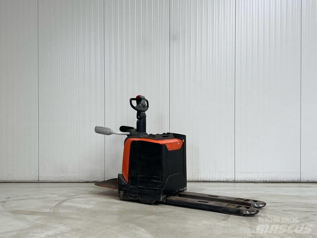 BT LPE250 Porta-paletes com plataforma