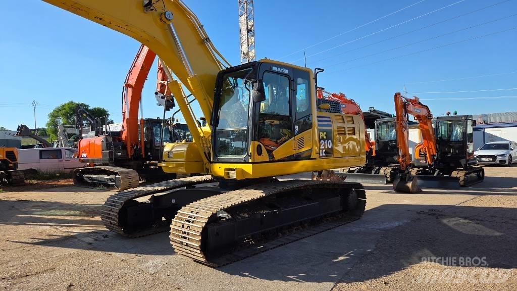 Komatsu PC 210 Escavadeiras de esteiras