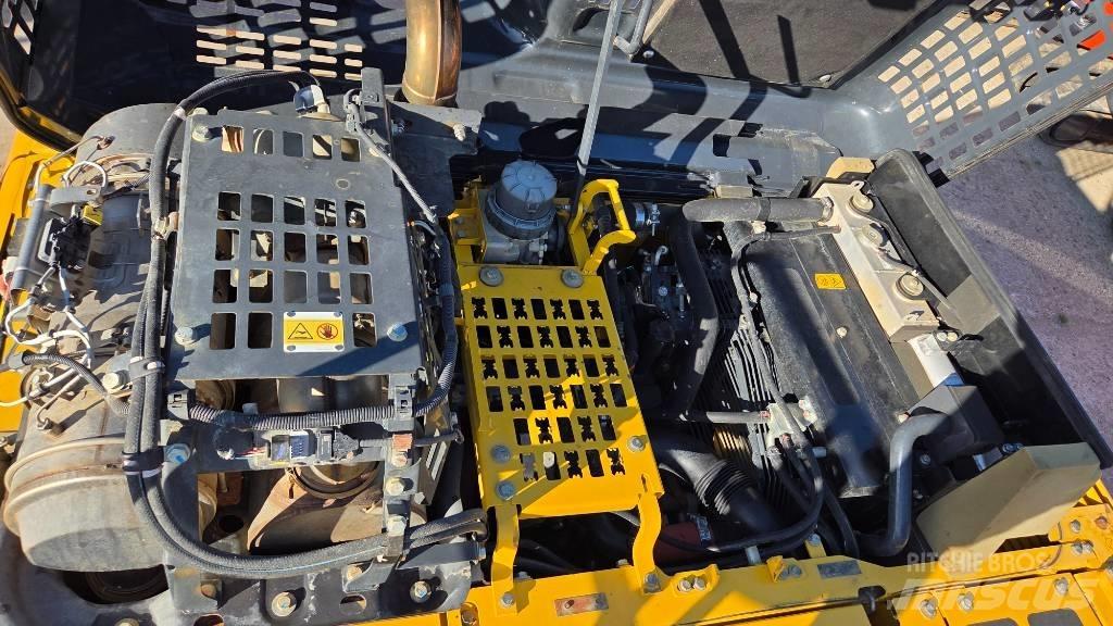 Komatsu PC 210 Escavadeiras de esteiras
