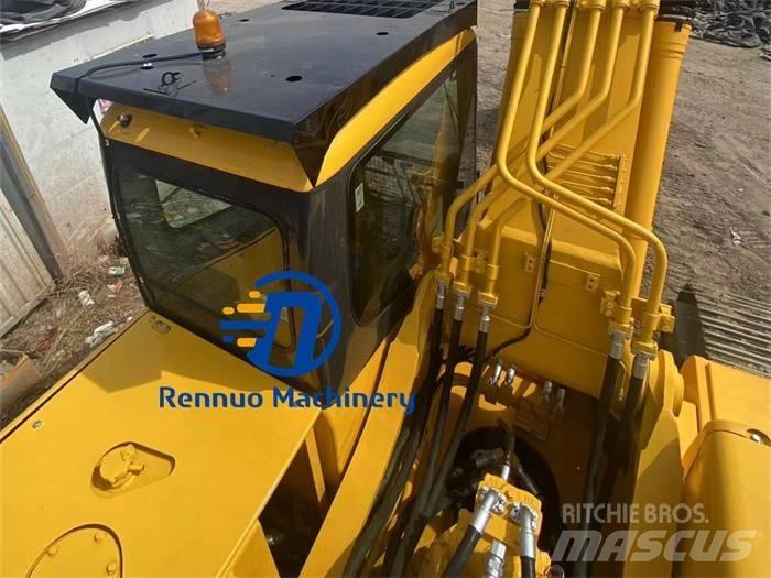 Komatsu 350-8 Escavadeiras de esteiras