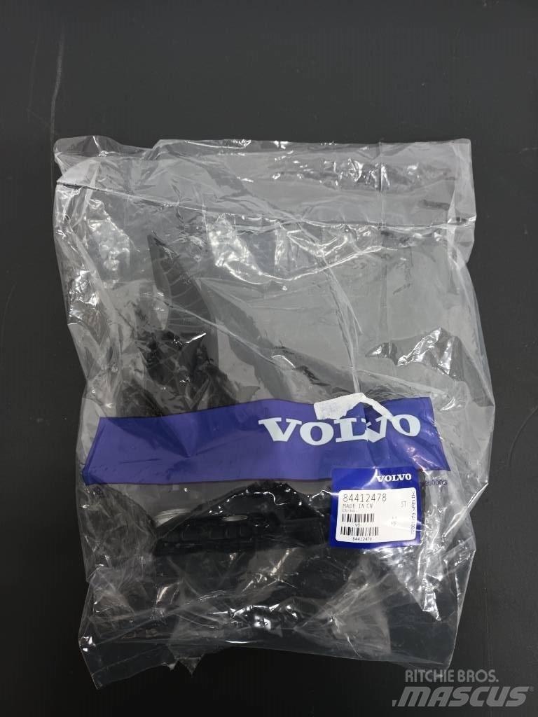 Volvo PEDAL 84412478 Cabines e interior