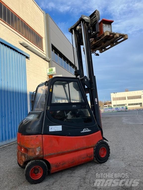 Linde E 25 Empilhadores eléctricos