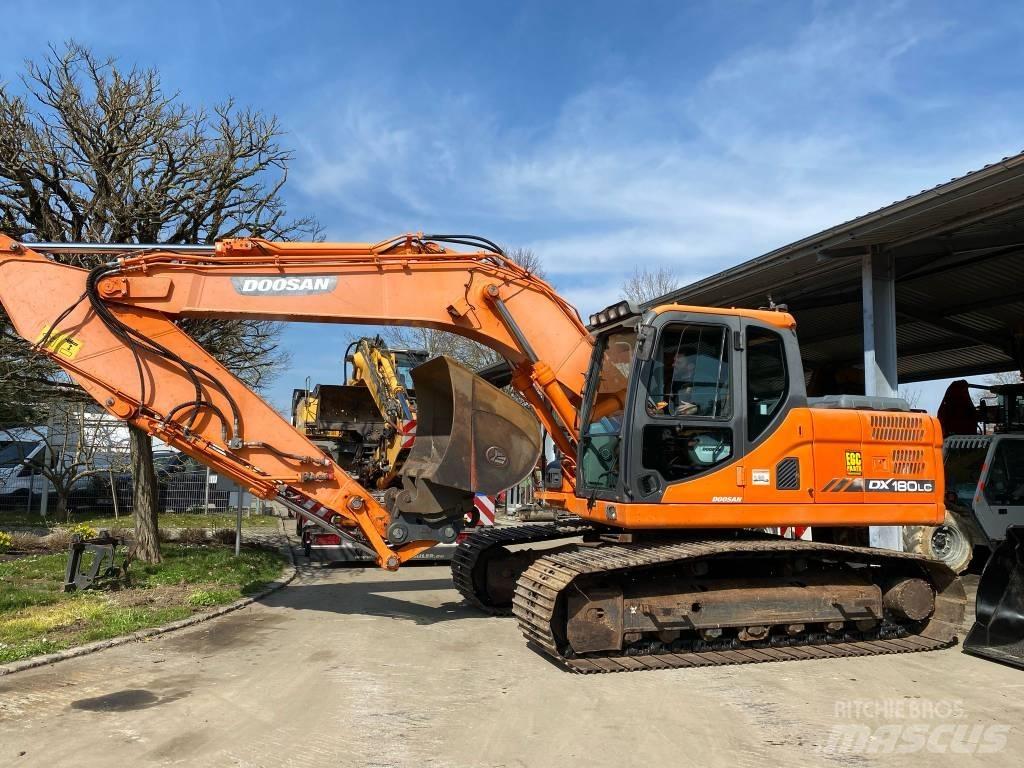 Doosan DX 180 LC-3 Escavadeiras de esteiras
