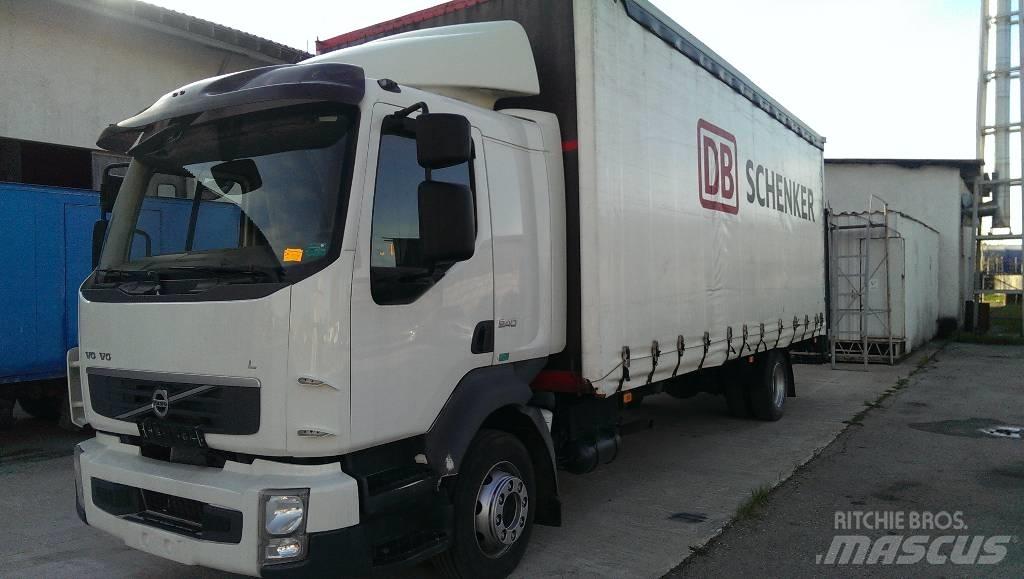 Volvo FL6 240 Caminhões de caixa fechada